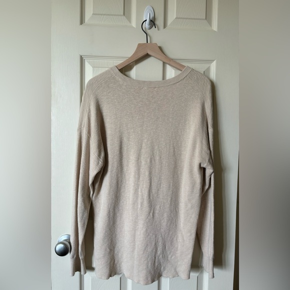 Neuflora Lewiston Sweater - Picture 2 of 3